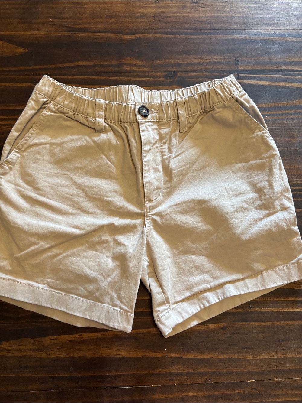 Chubbies small khaki shorts
